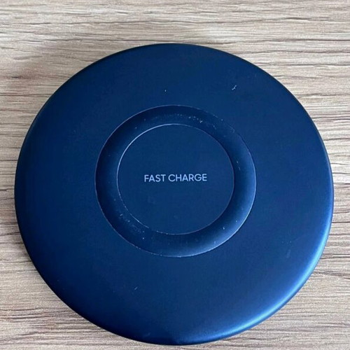 Samsung wireless fast charger EP-P1100 used, fast charging