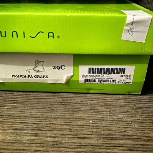 Unisa boots like new for girls, size 29, black