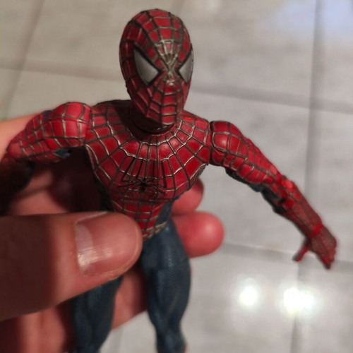 Spiderman Marvel Diorama new, poseable resin figure