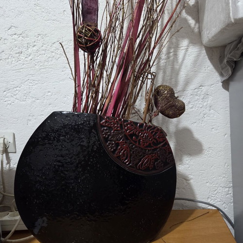 Vase with two sides like new
