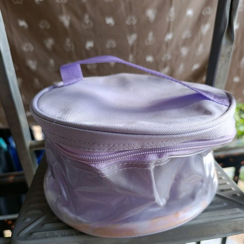 Toiletry bags like new, pack of 5, multicolored