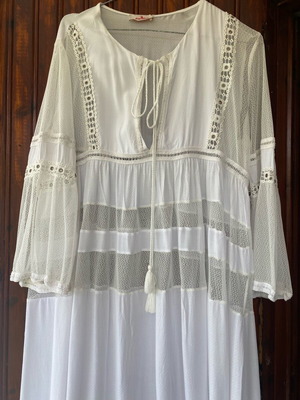 Boxo SugarFree dress white like new, boho style