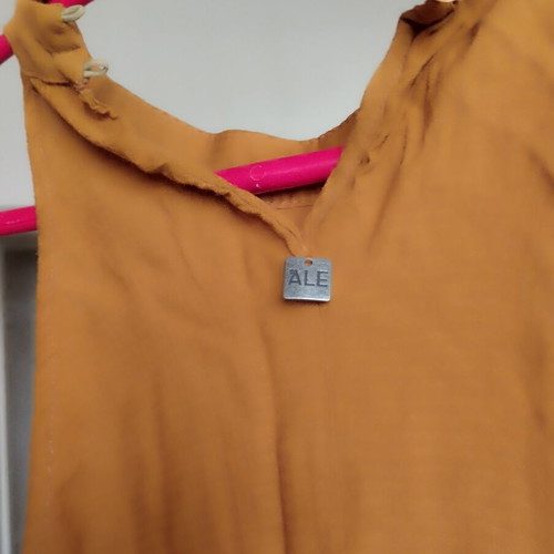 A.L.E. summer long shirt like new, yellow and orange, size S