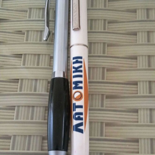 Pens used, pack of 24 collectible from Harrah's and Divani Hotel