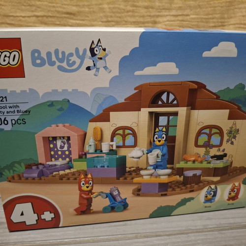 LEGO Bluey 11221 School with Rusty and Bluey set