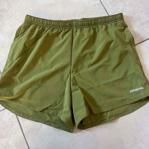 Patagonia shorts brand new, green, for 16 years old, sizes 164-170 cm