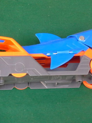 Shark toy like new