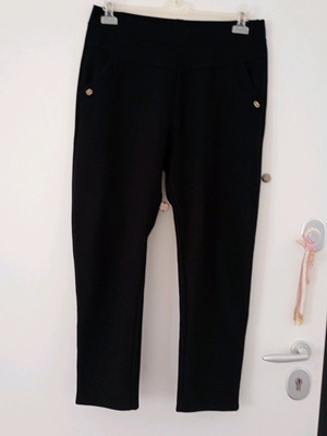 Women's pants with fur lining like new, black
