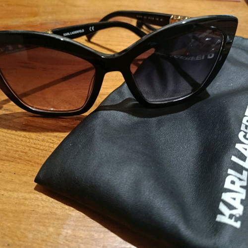 Karl Lagerfeld sunglasses like new