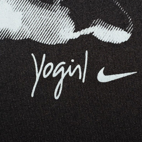 Nike Yogis Limited Edition T-shirt women size M like new, black