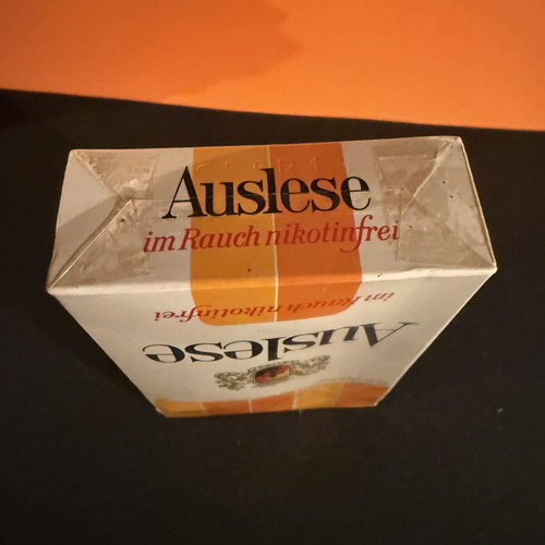 Auslese Simon Arzt vintage pack of 20 cigarettes factory sealed