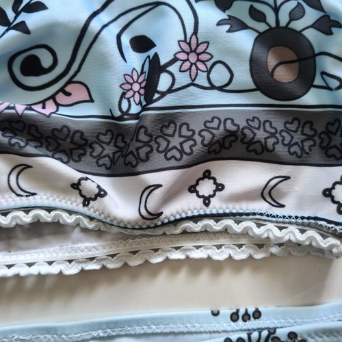 Children's swimsuit like new, size S, multicolor