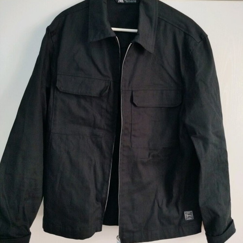 Zara black thin jacket with zipper like new, size M