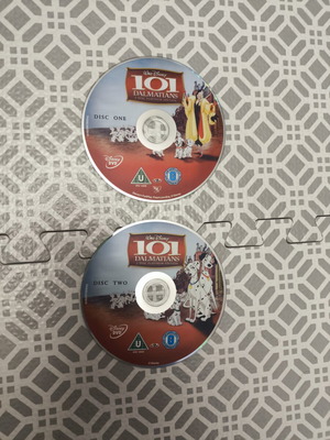 101 Dalmatians Disney DVD like new, no dubbing