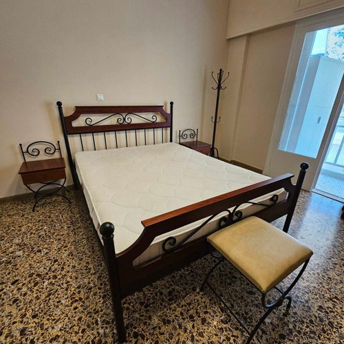 Bedroom furniture set like new with Linea Strom double bed and accessories