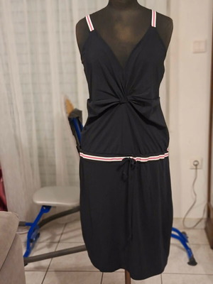Black dress size M - L, very beautiful and cool