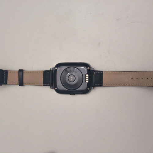 Zeblaze Crystal smartwatch with metal case and leather strap