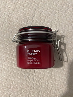 Elemis Shower Scrub body new