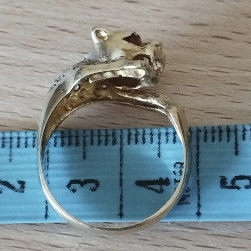 14k Yellow Gold Tiger Head Ring with Zircon Stones, Like New