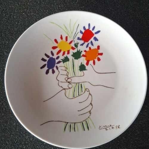 Decorative plate like new, 20 cm diameter