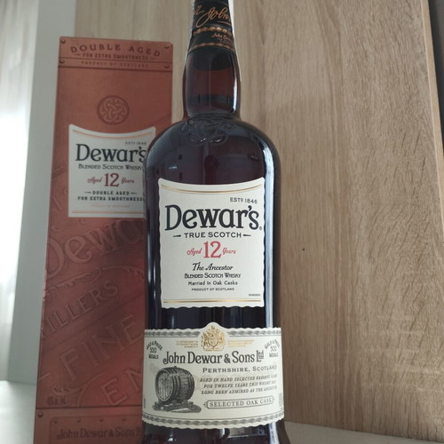 Dewar's 12 Years Blended Scotch Whisky 1 Liter sealed with box