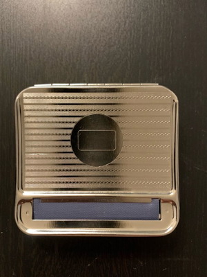 Cigarette Rolling Machine like new