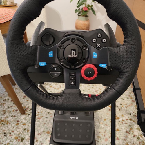Logitech G29 Driving Force racing wheel with pedals and gear shifter, PXN stand