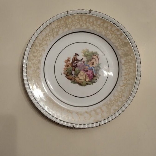 Vintage decorative porcelain plates, pack of 3