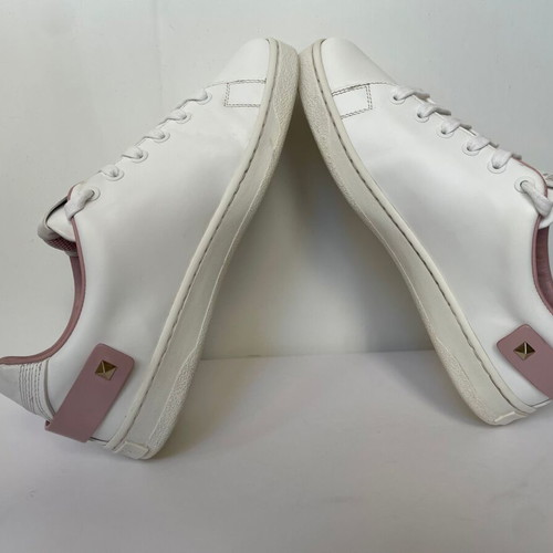 Valentino Garavani V-LOGO leather sneakers like new, size 37, white
