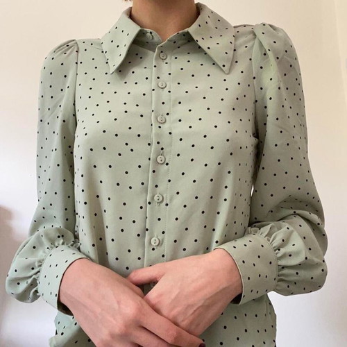 Monki pastel green polka dot shirt like new, size XS