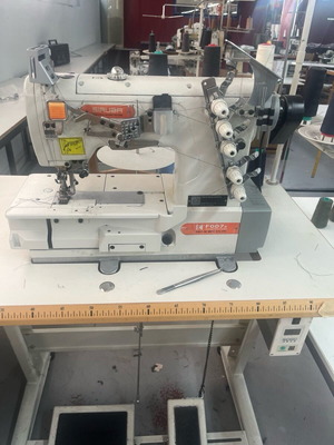 Siruba sewing machine like new