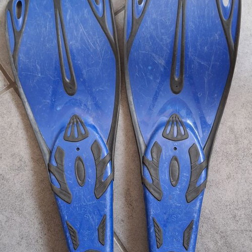 Fins size 36-37 used, very good condition