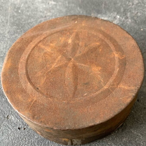 Old pastry mold used