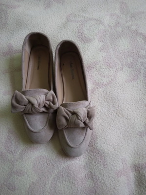 Women's beige ballerina shoes, size 38