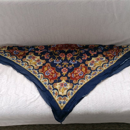 Headscarf used, blue and purple, size 85x85 cm