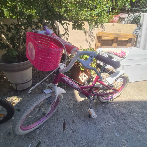 BYOX 18" bicycle
