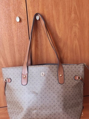 Shoulder bag like new, beige-brown with multiple compartments