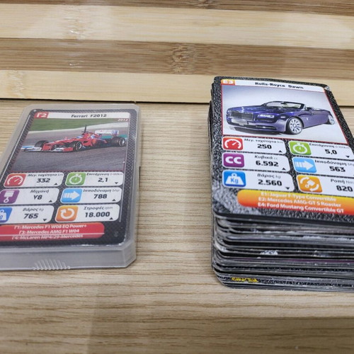 Yperatou cards like new, complete pack