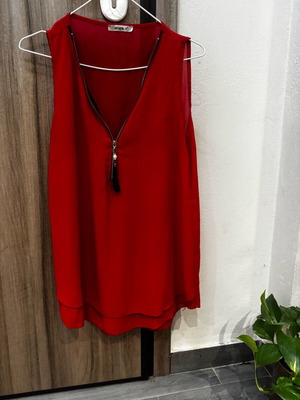 Blouse red with zipper size Large like new