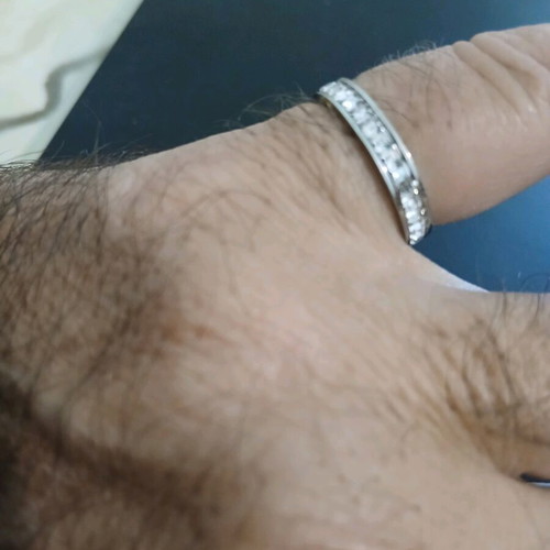 Women's titanium ring with zirconia new, modern and elegant
