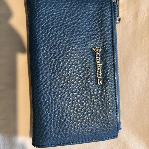 Stradivarius wallet used, dark blue