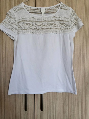 H&M short-sleeve women's blouse like new, size M, white with lace