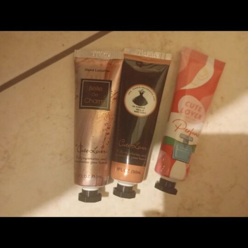 Hand cream set, pack of 3, unused