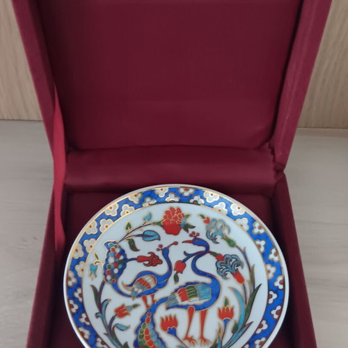Porcelain decorative plate collectible like new, Kutaxya