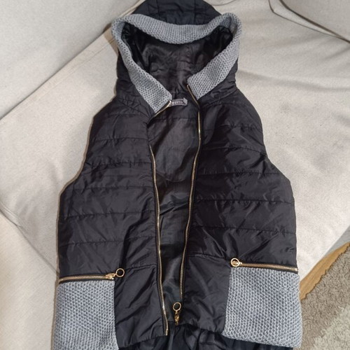Women's Sleeveless Vest like new, size S