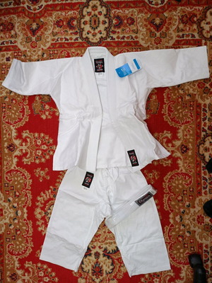 Judogi Nippon suit new, size 110