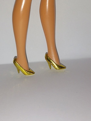 Gold Doll Shoes used, 90s style for vintage dolls