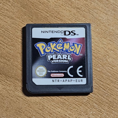 Pokémon Pearl Version Nintendo DS cartridge like new