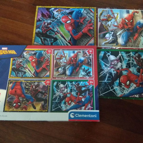 Spiderman children's puzzle set 3 pieces used, missing 1 puzzle
