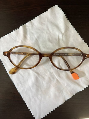 Eyeglass frames used, brown, for myopia